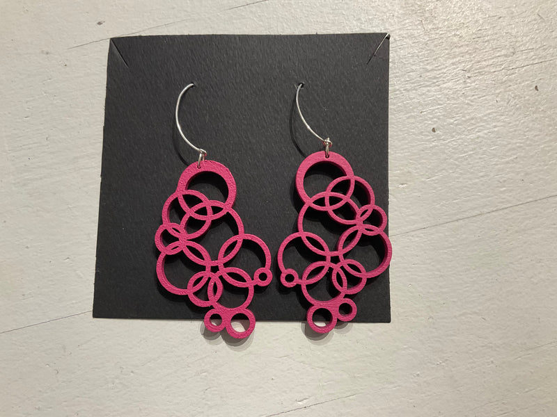 Entwined circle earring - LG